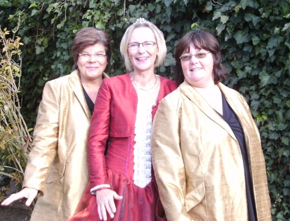 v.l.n.r. Anthena Knorr, Angelika Glanz und Gudrun Lehmann v.l.n.r. Anthena Knorr, Angelika Glanz und Gudrun Lehmann